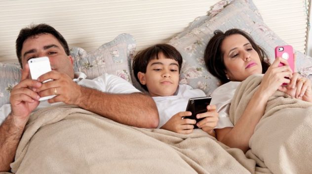 smartphone children